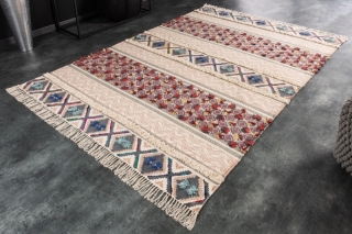 LuxD Dizajnový koberec Pahana 230 x 160 cm farebný geometrický vzor